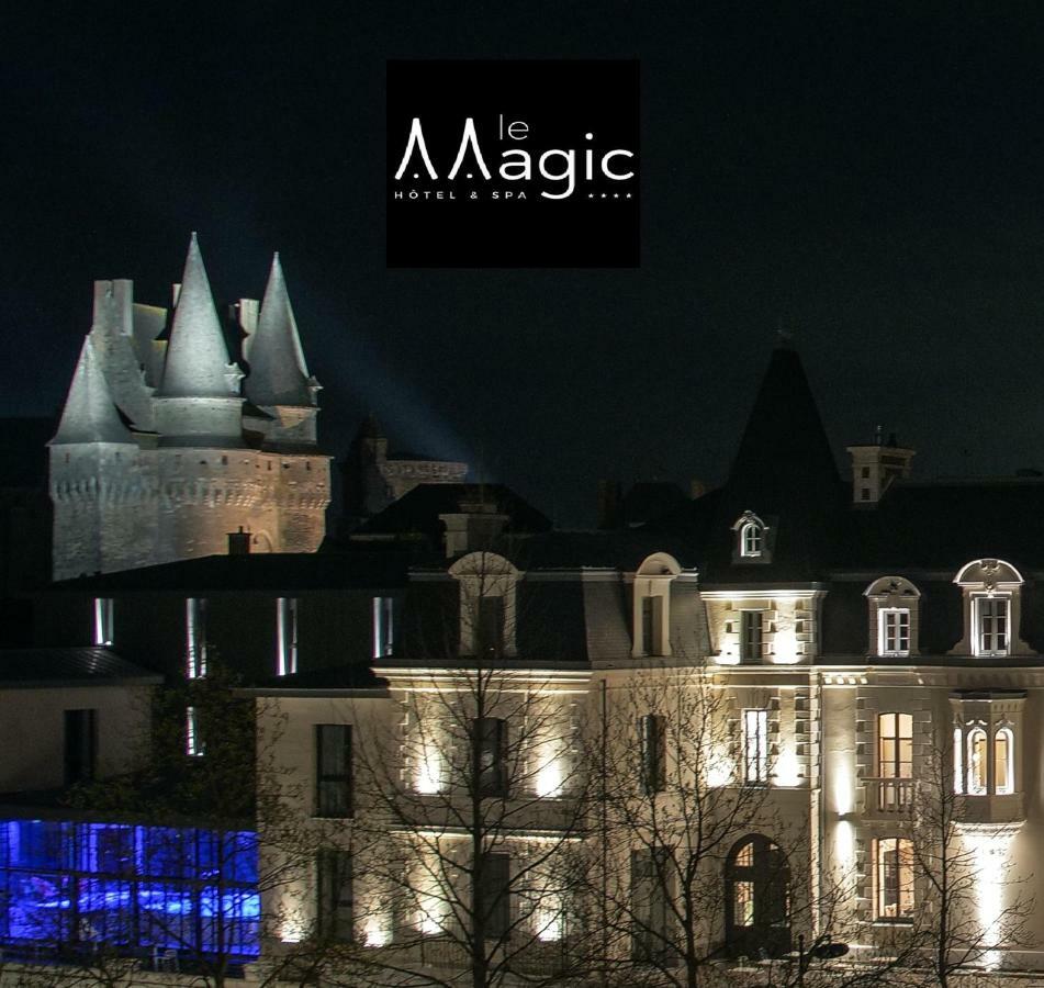 Le Magic Hotel & Spa Vitré Exterior photo